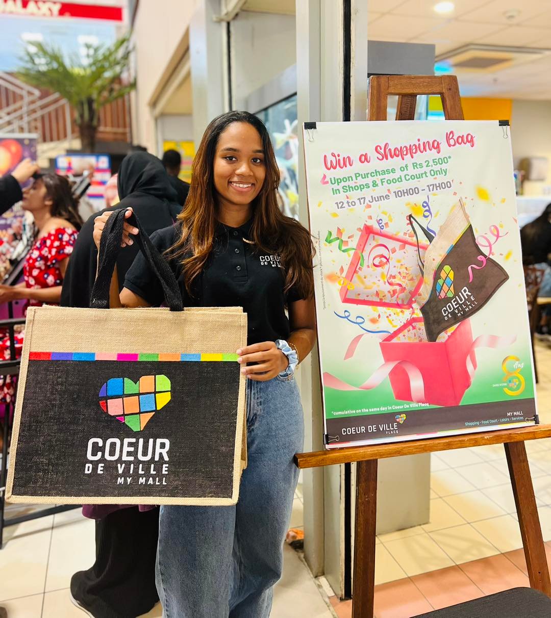 Coeur de Ville Grand Bay Branded Bag Distribution